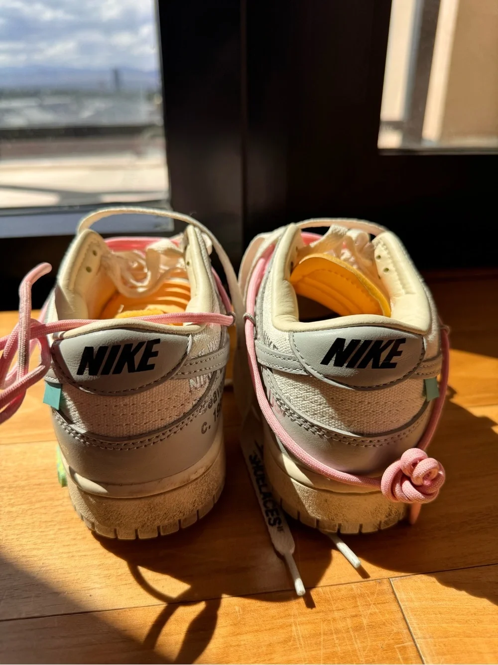 Kids Light Gray Sneakers with Pink Laces